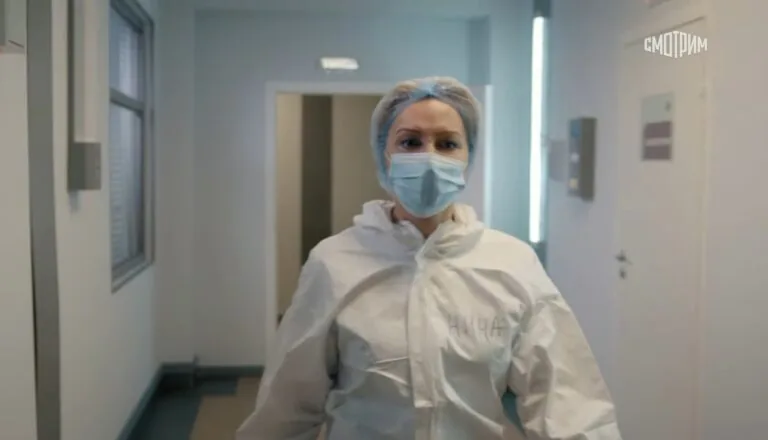 Момент из 10 серии 1 сезона