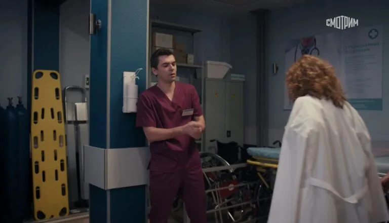 Момент из 3 серии 1 сезона